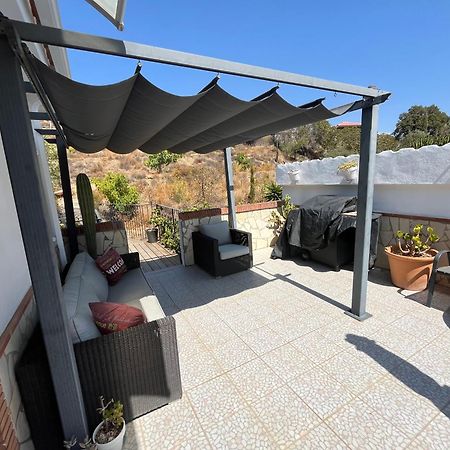 Studio Views Apartment, Cortijo Fruitful Hills Málaga Extérieur photo