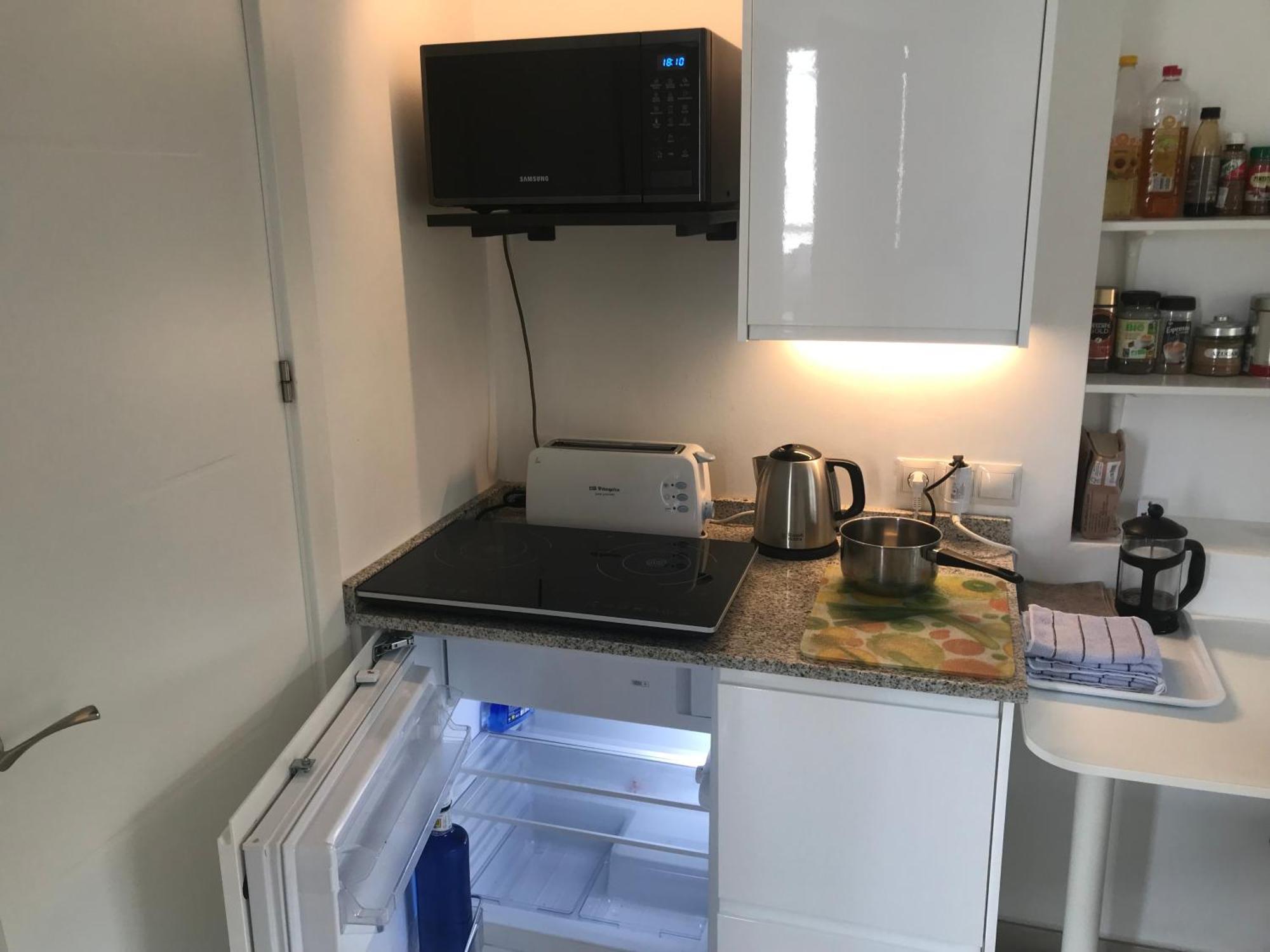 Studio Views Apartment, Cortijo Fruitful Hills Málaga Extérieur photo
